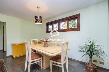 6_photo/94dce6bced.a5aae0993012fdde-ATLAS-6a7cd2ba-1c6e-4bac-9d6f-e0a835d16cae.jpg de casa à venda com 3 quartos, 332m² em São Lourenço, Curitiba