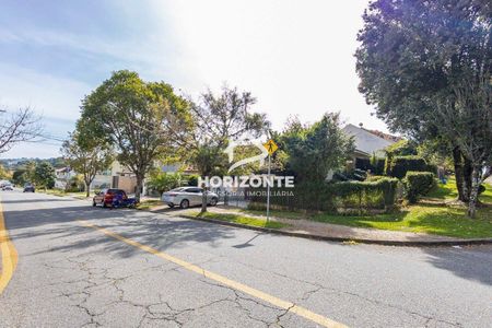 42_photo/94dce6bced.a5aae0993012fdde-ATLAS-e308ff3f-01b6-41be-853d-5916d2d2ed9d.jpg de casa à venda com 3 quartos, 332m² em São Lourenço, Curitiba