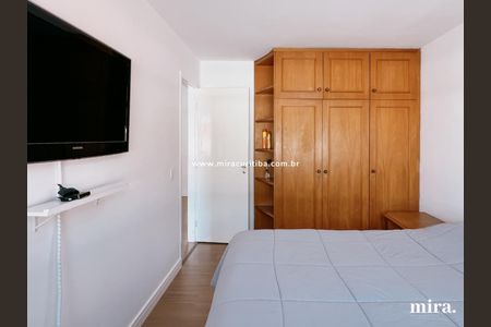 6_photo/94dce6bd43.821bca6a381fcd78-ATLAS-21f1b6e3-1bda-4c4b-8025-0d5a9c68a9cb.jpg de casa à venda com 3 quartos, 201m² em Ahú, Curitiba