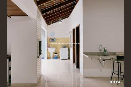 7_photo/94dce6bd43.821bca6a381fcd78-ATLAS-27b2b3e9-c7fb-4167-b5a5-dbb8fba1fce1.jpg de casa à venda com 3 quartos, 201m² em Ahú, Curitiba