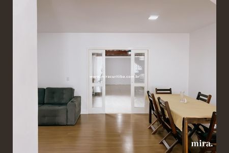 10_photo/94dce6bd43.821bca6a381fcd78-ATLAS-40a6b9f4-1b88-4b3d-9b3e-8b273efe2ac0.jpg de casa à venda com 3 quartos, 201m² em Ahú, Curitiba