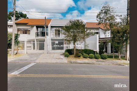 46_photo/94dce6bd43.821bca6a381fcd78-ATLAS-9861c880-a735-49c5-b53e-3111f65e39dc.jpg de casa à venda com 3 quartos, 201m² em Ahú, Curitiba