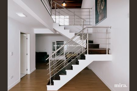 5_photo/94dce6bd43.821bca6a381fcd78-ATLAS-9ae15a3f-554a-4b9c-a59b-31907a9a1237.jpg de casa à venda com 3 quartos, 201m² em Ahú, Curitiba