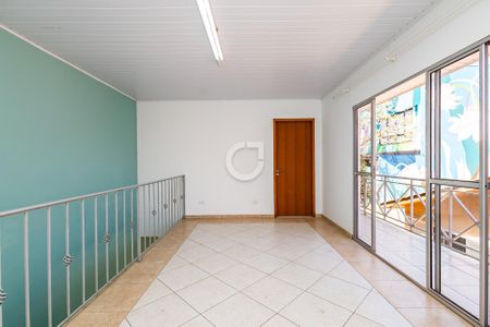 11_photo/94dce6bd57.c90f043f73090339-ATLAS-1a04b329-c4e5-4f17-b9e9-b483e56b199f.jpg de casa à venda com 2 quartos, 119m² em Ahú, Curitiba