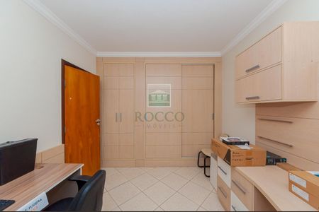 28_photo/94dce6bd91.18e6ac91b37a8e88-ATLAS-8f4a15c9-d9d7-4afd-936e-49abeedb82f6.jpg de casa à venda com 6 quartos, 369m² em Ahú, Curitiba
