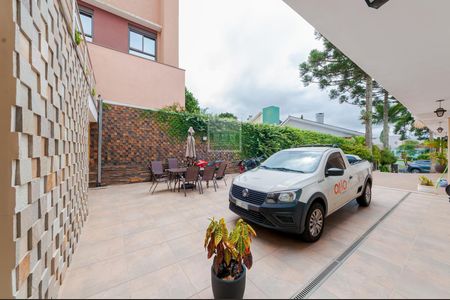 7_photo/94dce6bd91.18e6ac91b37a8e88-ATLAS-a3891a80-c696-45ba-9c21-41d46fbe4312.jpg de casa à venda com 6 quartos, 369m² em Ahú, Curitiba