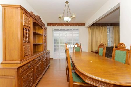 5_photo/94dce6bdeb.f9fd596f8c1c84e9-ATLAS-ddbf8ae0-833c-4fa6-b585-cf1123082c41.jpg de casa à venda com 3 quartos, 113m² em Ahú, Curitiba