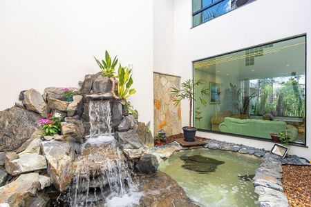 4_photo/94dce6bdf1.1a3e319d327b48ea-ATLAS-08cf3c23-f9e0-42ec-b3a6-4df38ee9e477.jpg de casa à venda com 4 quartos, 293m² em São Lourenço, Curitiba