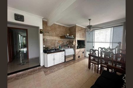 8_photo/94dce6bdf1.f34ea19b5153c875-ATLAS-7716b51b-a4aa-40e8-9f7d-100f6b4bd164.jpg de casa à venda com 3 quartos, 292m² em São Lourenço, Curitiba