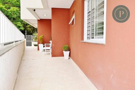 9_photo/94dce6be57.e3da74daae84817a-ATLAS-9baabdca-5b5c-4ea8-a9a2-de84b04c53d9.jpg de casa à venda com 3 quartos, 187m² em São Lourenço, Curitiba