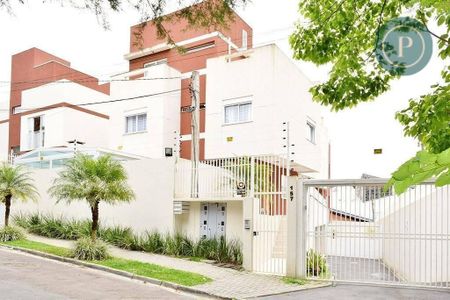 4_photo/94dce6be57.e3da74daae84817a-ATLAS-a645bbbe-ee7b-4d1d-9543-caf3597c8383.jpg de casa à venda com 3 quartos, 187m² em São Lourenço, Curitiba