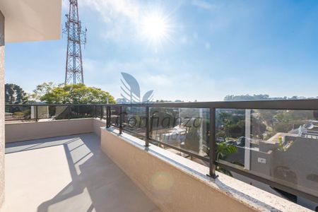 7_photo/94dce6bf53.1788552eaf7d05ed-ATLAS-3092a680-b3ee-40c1-acd3-bf145cfb8d4d.jpg de casa à venda com 3 quartos, 236m² em São Lourenço, Curitiba