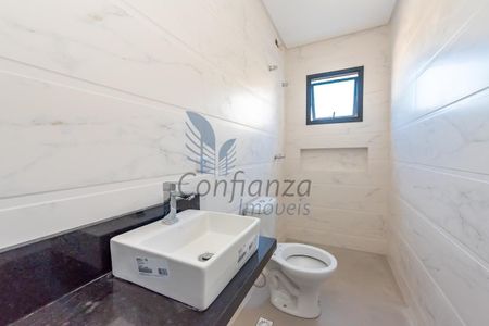 18_photo/94dce6bf53.1788552eaf7d05ed-ATLAS-5ca28521-fb69-475b-9616-a1d59a33ec77.jpg de casa à venda com 3 quartos, 219m² em São Lourenço, Curitiba