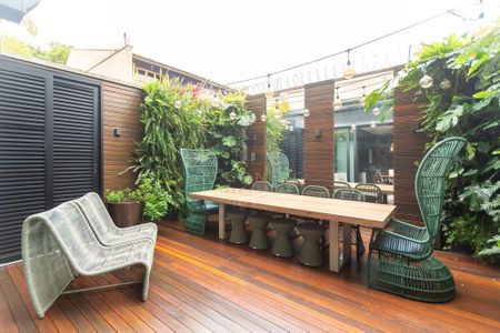 10_photo/94dce6bfbd.4a40dbf80a3f55e2-ATLAS-3b14d36b-5fff-4afe-b375-1ddcb09c8415.jpg de casa à venda com 2 quartos, 236m² em São Lourenço, Curitiba