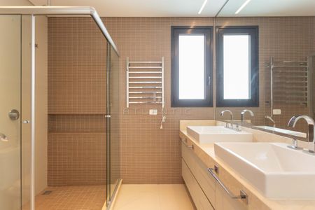 30_photo/94dce6bfbd.4a40dbf80a3f55e2-ATLAS-bfbcbb82-c0f1-4474-9f05-e4963470a6e9.jpg de casa à venda com 2 quartos, 236m² em São Lourenço, Curitiba