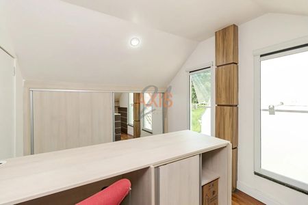 36_photo/94dce6bfd7.335f2d2eec5376d7-ATLAS-4ecc6667-e446-4c5f-a477-4efd47b517cb.jpg de casa à venda com 3 quartos, 183m² em São Lourenço, Curitiba