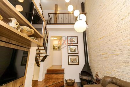 21_photo/94dce6bfd7.335f2d2eec5376d7-ATLAS-59eaabe2-daee-4f3f-9471-1b366f45007b.jpg de casa à venda com 3 quartos, 183m² em São Lourenço, Curitiba