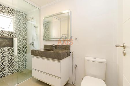 24_photo/94dce6bfd7.335f2d2eec5376d7-ATLAS-da462573-8e57-488f-a07d-0fe41c956f1c.jpg de casa à venda com 3 quartos, 183m² em São Lourenço, Curitiba