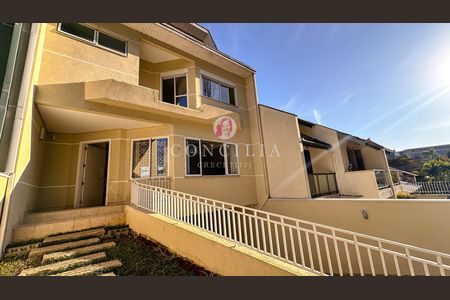 3_photo/94dce6bfe1.ceff8192393c33de-ATLAS-745e7718-3ee3-4c85-9b4d-7c95487415f5.jpg de casa à venda com 4 quartos, 248m² em São Lourenço, Curitiba