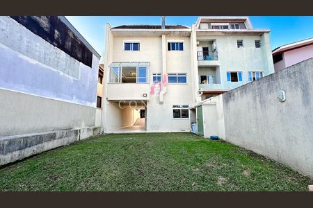 10_photo/94dce6bfe1.ceff8192393c33de-ATLAS-7f6b676b-32e7-4acb-ac82-41e7c457436d.jpg de casa à venda com 4 quartos, 248m² em São Lourenço, Curitiba