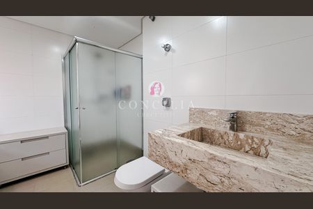 3_photo/94dce6bfe1.ceff8192393c33de-ATLAS-a3702e0a-378e-438a-80f4-1b4d886abbd4.jpg de casa à venda com 4 quartos, 248m² em São Lourenço, Curitiba