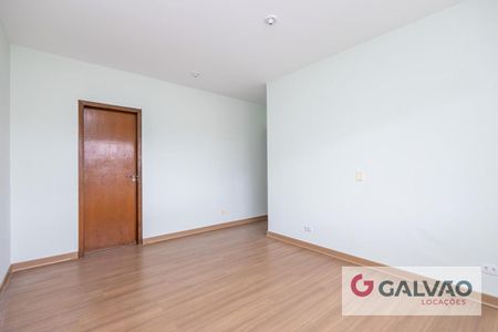 12_photo/94dce6c00d.9b37484b416c41c1-ATLAS-b2b39d80-3ed5-4a69-aed1-25a602575eed.jpg de apartamento para alugar com 3 quartos, 160m² em São Lourenço, Curitiba