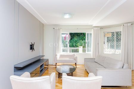 12_photo/94dce6c079.a944a7ef88bd55c6-ATLAS-d55d3e0b-34dd-46e9-a01d-75b2727bb926.jpg de casa à venda com 4 quartos, 248m² em São Lourenço, Curitiba