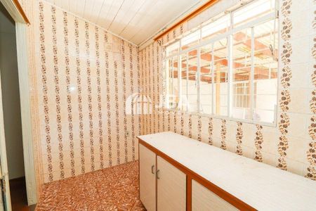17_photo/94dce6c2c5.a64aef6598c47c00-ATLAS-886f5550-e247-452e-9268-ffe8c2031fb5.jpg de casa à venda com 4 quartos, 130m² em São Lourenço, Curitiba