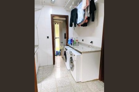 5_photo/94dce6c2e1.d7a91d1757fec3a4-ATLAS-b42dc087-a977-4ea0-88bd-5e0a4f94fbde.jpg de casa à venda com 5 quartos, 980m² em São Lourenço, Curitiba