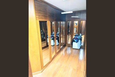 3_photo/94dce6c2e1.d7a91d1757fec3a4-ATLAS-c470c196-ab51-47d3-b05a-e9b0d856cb4d.jpg de casa à venda com 5 quartos, 980m² em São Lourenço, Curitiba