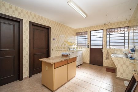 2_photo/94dce6c351.0a7dd103153721fa-ATLAS-c0e7dc11-31ad-4f32-802c-fe6de5075eac.jpg de casa à venda com 5 quartos, 454m² em São Francisco, Curitiba