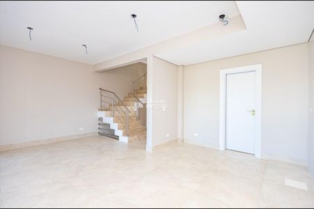 6_photo/94dce6c369.6e2ecc97e87e05df-ATLAS-0c2143be-e087-4d5d-8d2f-78b26abffa83.jpg de casa à venda com 3 quartos, 216m² em São Lourenço, Curitiba