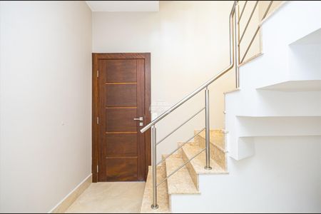 47_photo/94dce6c369.6e2ecc97e87e05df-ATLAS-cc38dd2e-3fbc-41d3-a6f6-2312379d65a5.jpg de casa à venda com 3 quartos, 216m² em São Lourenço, Curitiba