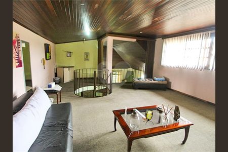 5_photo/94dce6c611.f233aa57f97ab4e8-ATLAS-6bcabcd9-9c44-4ba5-9b37-571142f59b3c.jpg de casa à venda com 2 quartos, 2600m² em São Francisco, Curitiba