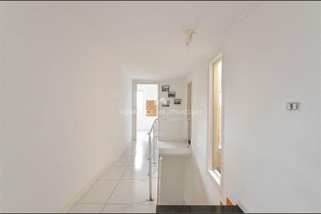 9_photo/94dce6c717.4f0f11c8b1d619b9-ATLAS-cd285095-b44b-418e-b730-a57cfdda6c52.jpg de casa à venda com 4 quartos, 307m² em São Lourenço, Curitiba