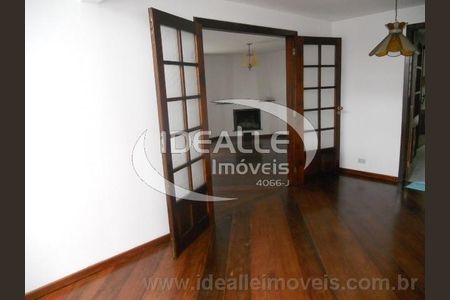 5_photo/94dce6c809.71d57c28792d37c8-ATLAS-8d53a38f-5537-4293-bb03-a1d6cfdac780.jpg de casa à venda com 3 quartos, 204m² em Pilarzinho, Curitiba