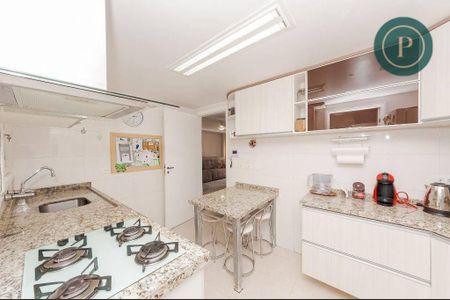 9_photo/94dce6c81d.3be18b52e244e7c2-ATLAS-df97dea0-8654-4ca3-aae7-4f8f655ad6e8.jpg de casa à venda com 4 quartos, 178m² em Pilarzinho, Curitiba