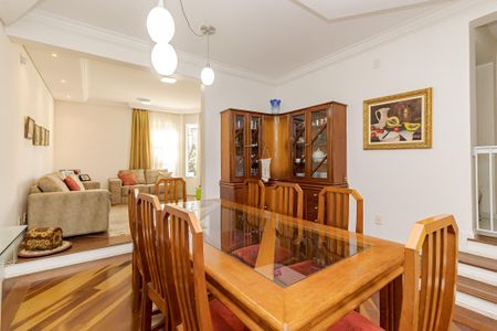 11_photo/94dce6c8c3.98cf39ec7952f033-ATLAS-284d2616-8d2d-4542-903a-95e7c990fc51.jpg de casa à venda com 4 quartos, 370m² em Pilarzinho, Curitiba