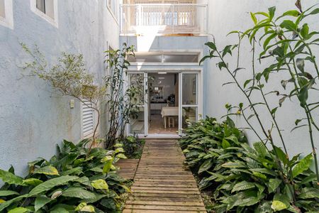 17_photo/94dce6c8c3.98cf39ec7952f033-ATLAS-6312b448-ea23-44d3-b2b8-d90e36890a3b.jpg de casa à venda com 4 quartos, 370m² em Pilarzinho, Curitiba