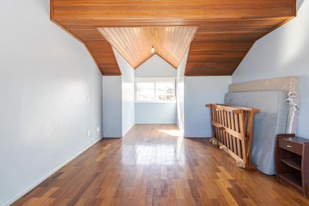 45_photo/94dce6c8c3.98cf39ec7952f033-ATLAS-a0cbac9d-3d5c-4075-82e4-fd9b0d70ea91.jpg de casa à venda com 4 quartos, 370m² em Pilarzinho, Curitiba