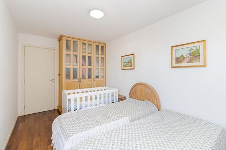 29_photo/94dce6c8c3.98cf39ec7952f033-ATLAS-c988357f-b6e1-4d3c-b0e1-22534b9cde77.jpg de casa à venda com 4 quartos, 370m² em Pilarzinho, Curitiba