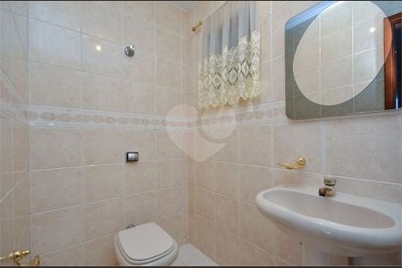 1_photo/94dce6c903.2121f4c72a2ba616-ATLAS-3b4e1894-06bc-41f7-9f2f-69b410b39d78.jpg de casa à venda com 4 quartos, 299m² em Pilarzinho, Curitiba