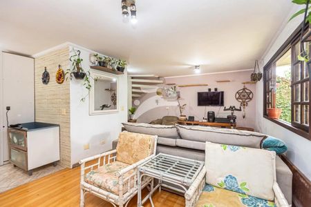 9_photo/94dce6c94d.b760bf5d8bb46efe-ATLAS-d9c577c4-24c8-4d3e-b94b-27fbe6a354cd.jpg de casa à venda com 2 quartos, 146m² em Pilarzinho, Curitiba