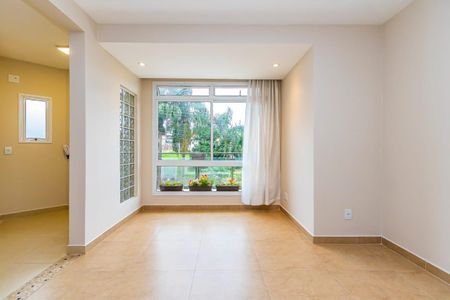 34_photo/94dce6ca4f.760d7ecec936a2b8-ATLAS-5499159f-3543-416c-83ab-07f8c8a3b356.jpg de casa para alugar com 10 quartos, 340m² em Pilarzinho, Curitiba