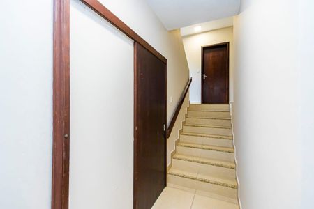 4_photo/94dce6ca4f.760d7ecec936a2b8-ATLAS-6d7f8b01-6923-4401-a38f-3432773e8e50.jpg de casa para alugar com 10 quartos, 340m² em Pilarzinho, Curitiba