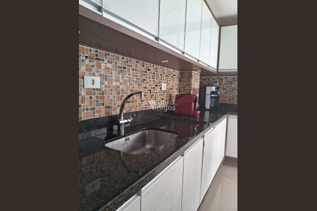 2_photo/94dce6cb21.a596fb24e8ccb8cd-ATLAS-0914c818-cba5-4b59-90ff-6ab345947a6c.jpg de casa à venda com 3 quartos, 107m² em Pilarzinho, Curitiba