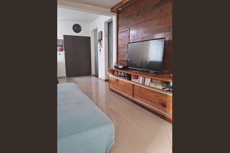 4_photo/94dce6cb21.a596fb24e8ccb8cd-ATLAS-4051fb57-b764-4e0c-844a-d6104f899a7b.jpg de casa à venda com 3 quartos, 107m² em Pilarzinho, Curitiba