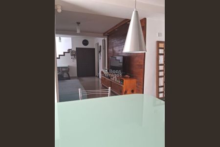 10_photo/94dce6cb21.a596fb24e8ccb8cd-ATLAS-77e6c6e2-d345-4b4b-a24c-14129ebe3b1c.jpg de casa à venda com 3 quartos, 107m² em Pilarzinho, Curitiba