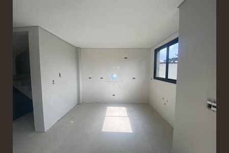 4_photo/94dce6cd1d.2c3574afb1006d70-ATLAS-8e54260c-07f6-4442-9ea3-bc82a2260c03.jpg de casa à venda com 3 quartos, 137m² em Pilarzinho, Curitiba