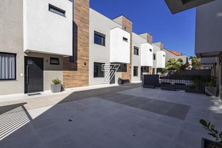 3_photo/94dce6cd1d.2fabd6344b6282fe-ATLAS-1ffafb66-5d69-4e41-9d53-e93821254c06.jpg de casa à venda com 3 quartos, 207m² em Pilarzinho, Curitiba